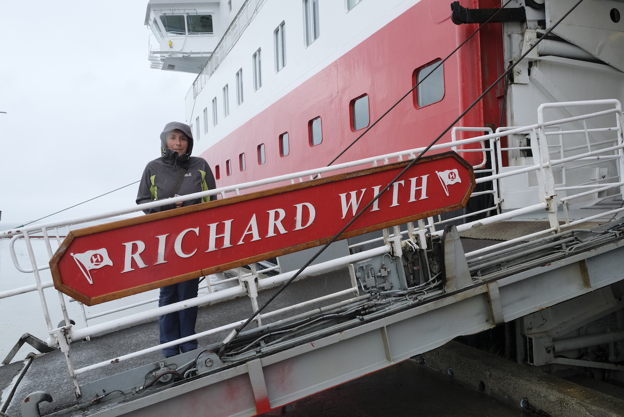 Andenes — > Risoyhamn&nbsp;(Hurtigruten)